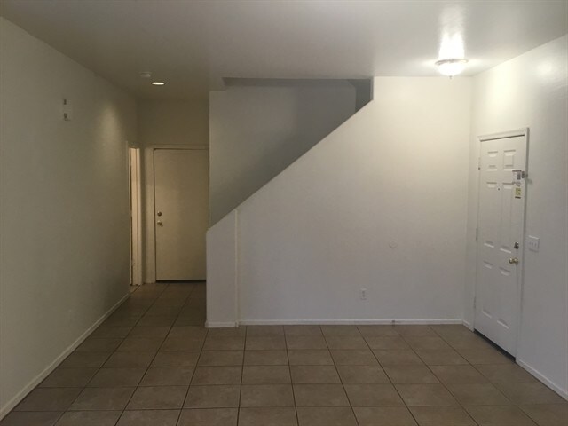 Building Photo - 22040 N 30th Lane