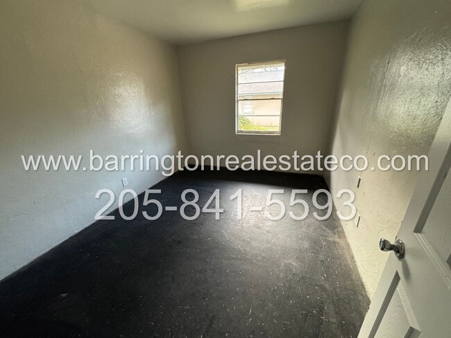 Foto del edificio - 341 Iota Ave S