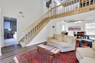 Building Photo - 197 Gate House Rd