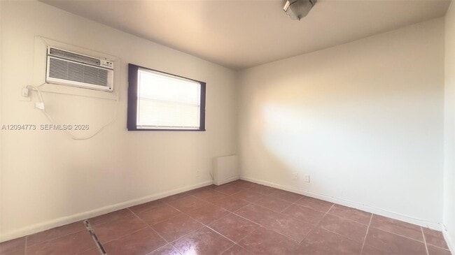 Building Photo - 101 NE 41st St