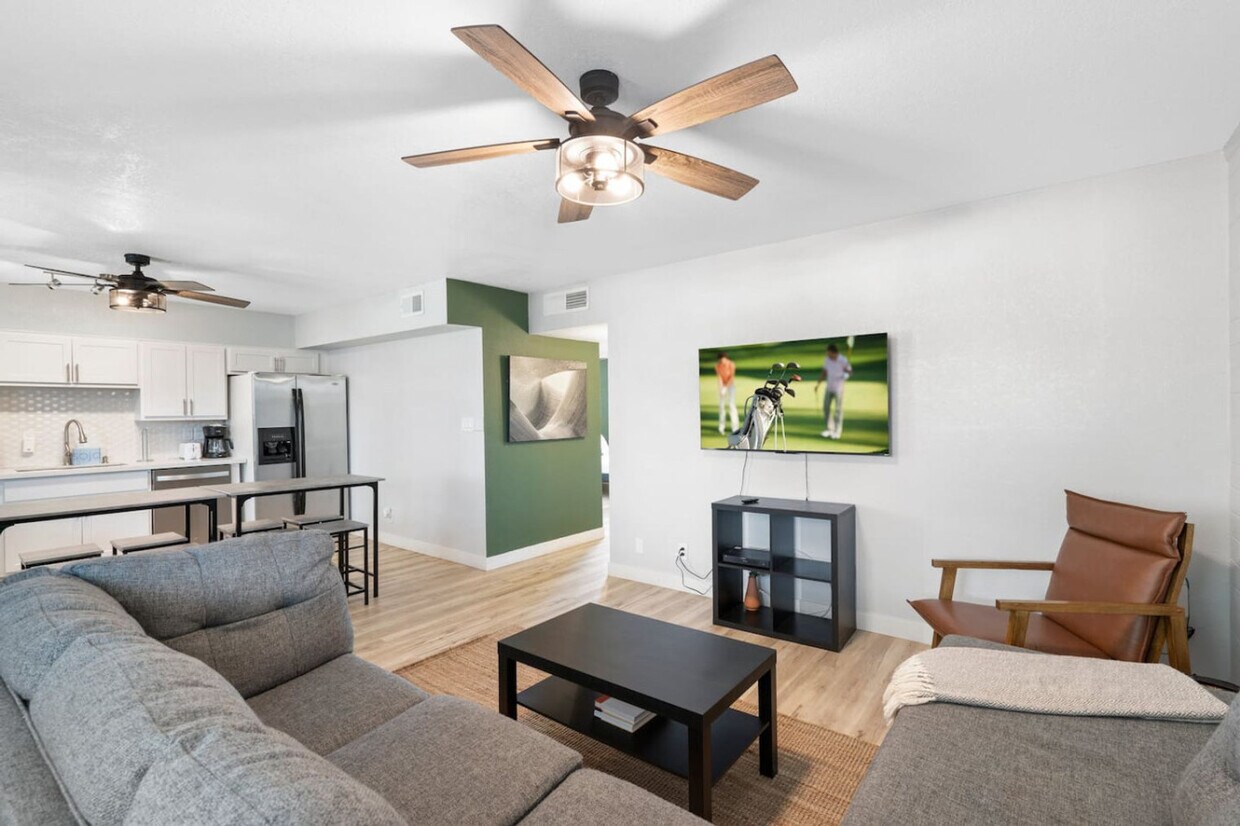 Foto principal - 3314 N 66th Pl