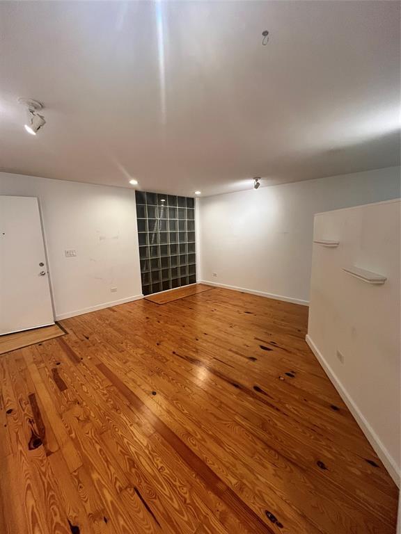 Foto del edificio - 4343 Travis St