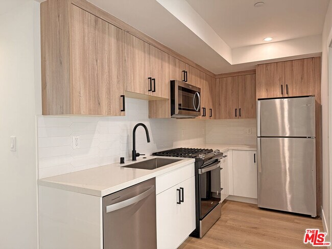 Foto del edificio - 914 7th St