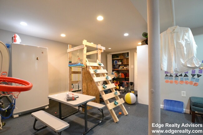 Foto del edificio - 6 Portina Rd