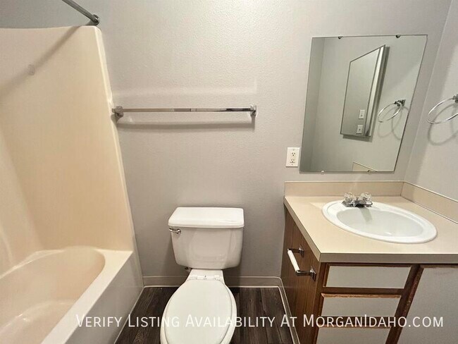 Foto del edificio - 6723 W Overland Rd