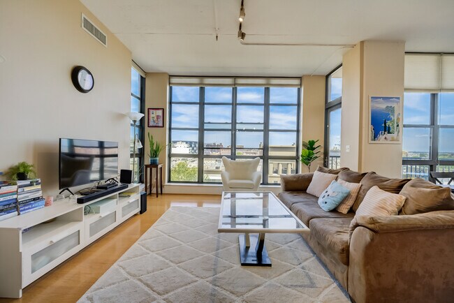 Sala de estar - 2020 12th St NW