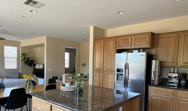 Kitchen 2 - 632 Feeney Pl