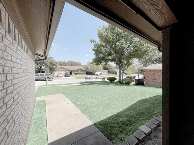 Building Photo - 106 Volunteer Dr