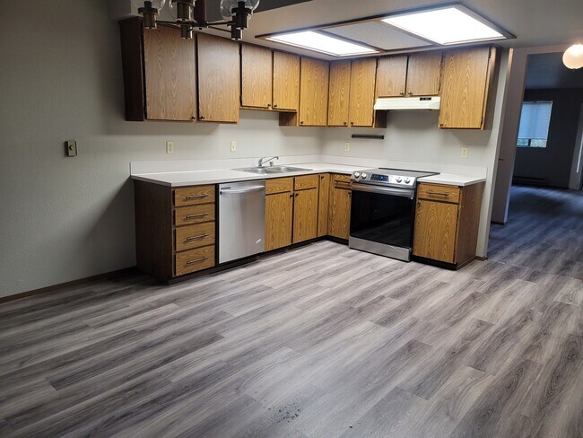 Building Photo - 17219 Gravenstein Rd