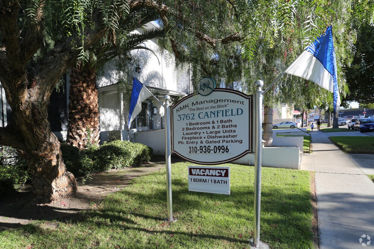 Building Photo - Canfield Plaza Apartments
