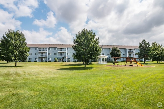 Building Photo - Wheatridge Apartments