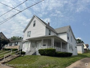 Building Photo - 1240 Watson St