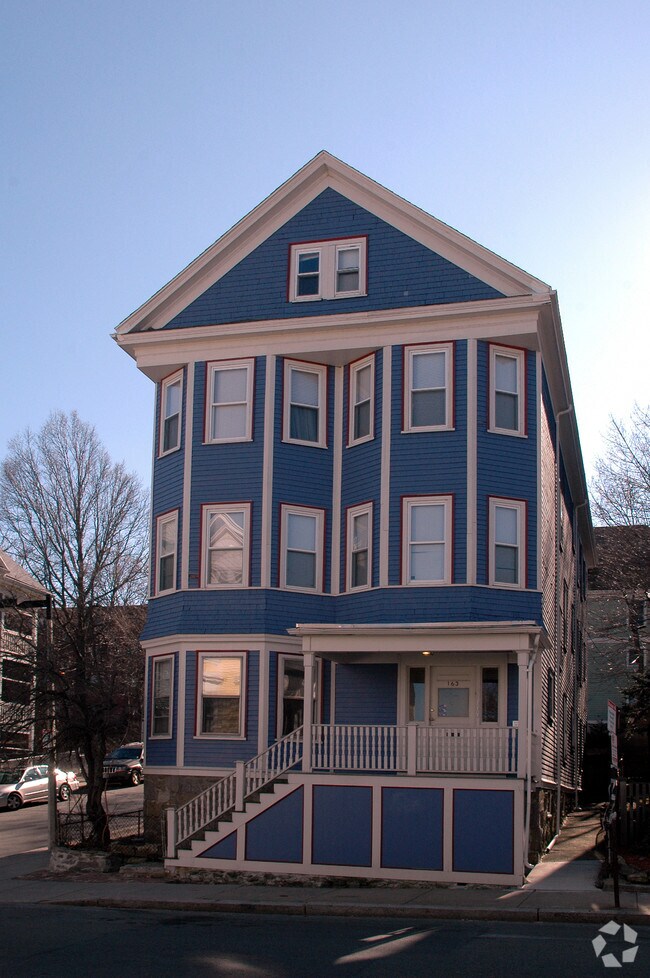 Building Photo - 163 Calumet St. Unit 2