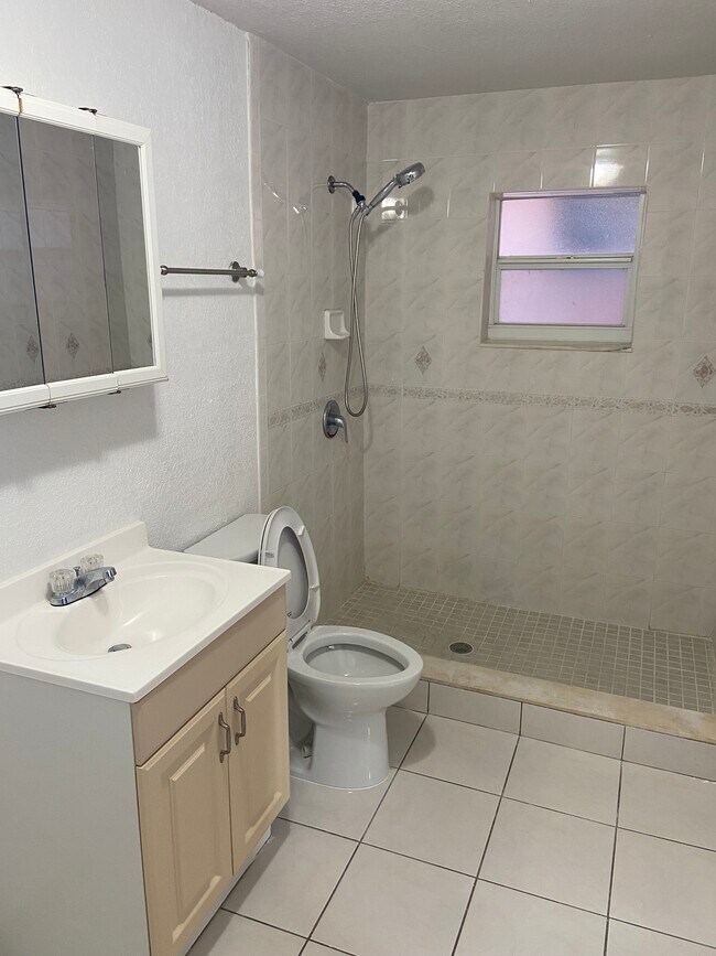 Foto del edificio - 10225 SW 26th Ter