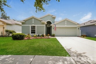 Building Photo - 504 Magnolia Pointe Ct