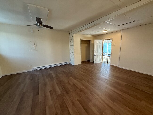 Foto del edificio - 3121 Oak Grove Dr