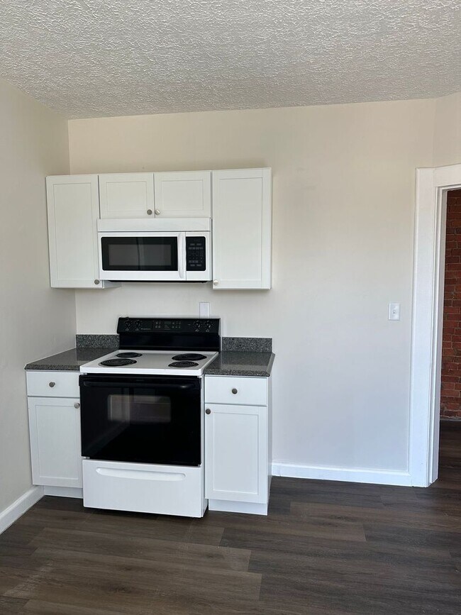 Foto del edificio - 1024 Main St