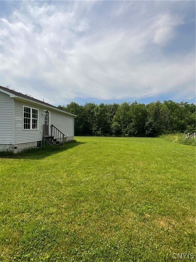 Building Photo - 29841 US-20