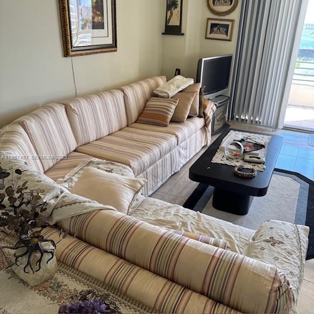 Foto del edificio - 19101 NE 36th Pl