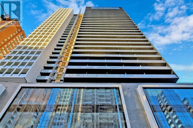 Building Photo - 20 Edward St