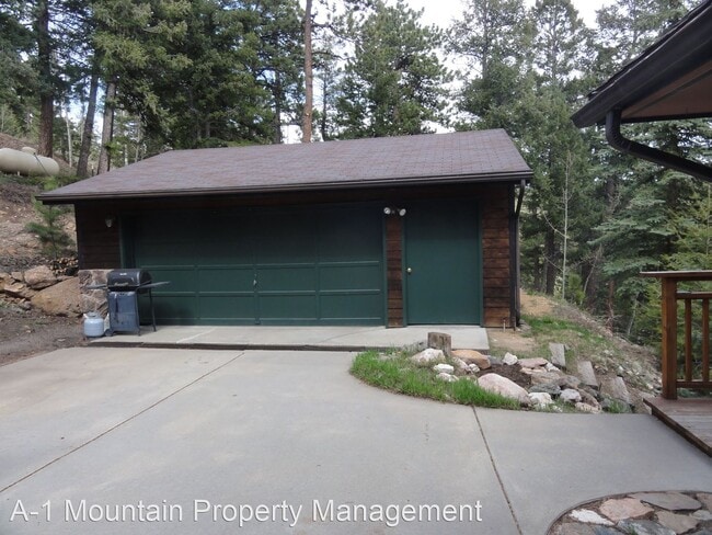 Building Photo - 4 br, 3 bath House - 11742 Braun Way