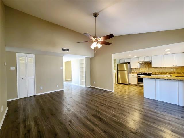 Building Photo - 4130 Santa Barbara Dr