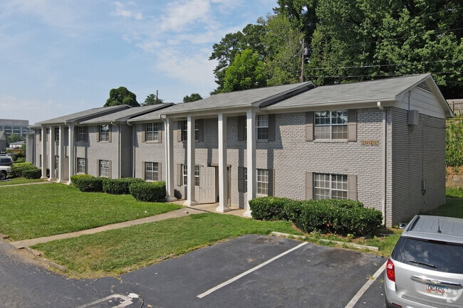 Building Photo - Woodgate Apartments