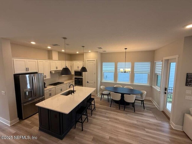 Foto del edificio - 11023 Cosmic Wy