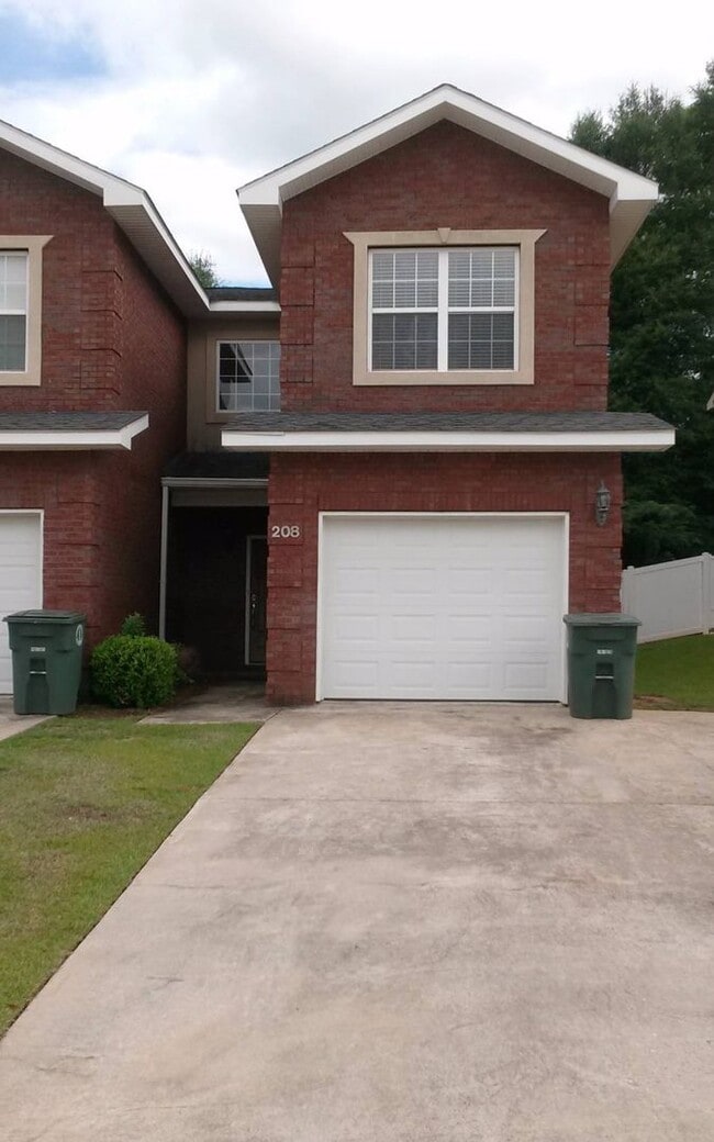 Building Photo - 208 Eagle Lndg