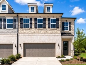 Building Photo - 104 Kentmore Dr