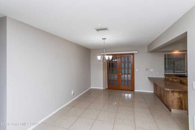 Foto del edificio - 229 SW Kentwood Rd