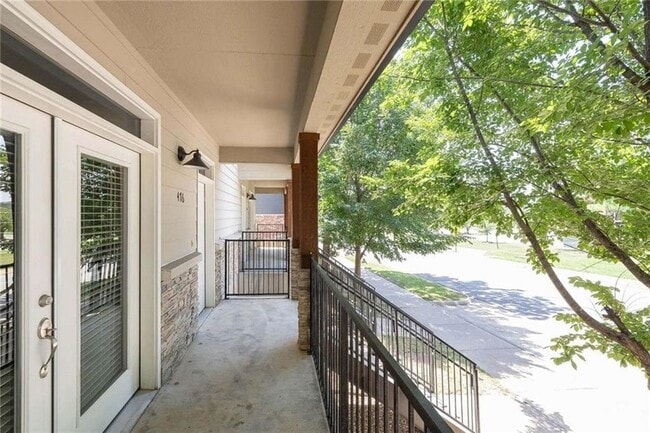 Photo - 438 S Sang Ave Townhome