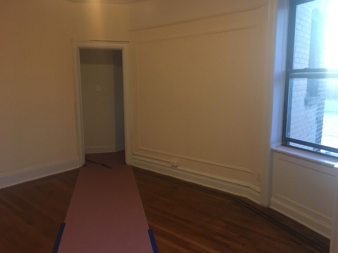 Foto principal - 1801 Beverley Rd