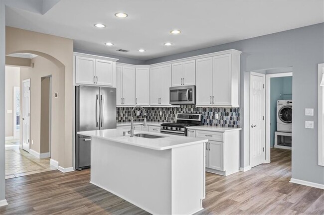 Foto del edificio - 1100 Olde Roswell Grove
