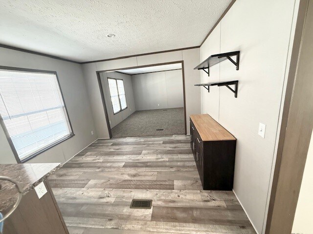 Building Photo - 46000 Geddes Rd