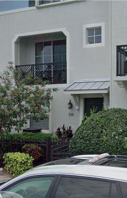 Foto del edificio - 326 NW 1st St