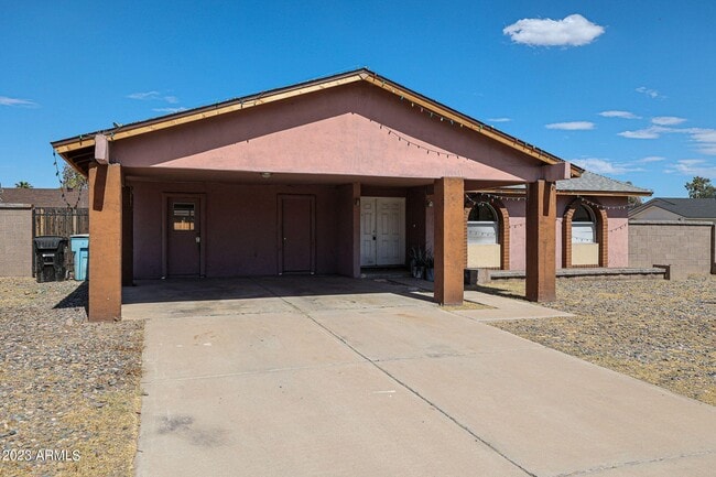 Building Photo - 4639 N 76th Ave