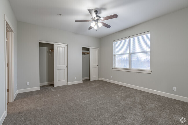 3BR, 2BA - 1,262SF Primary Bedroom - Aspen Grove Apartments