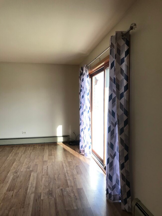 Building Photo - 7840 Normandy Ave