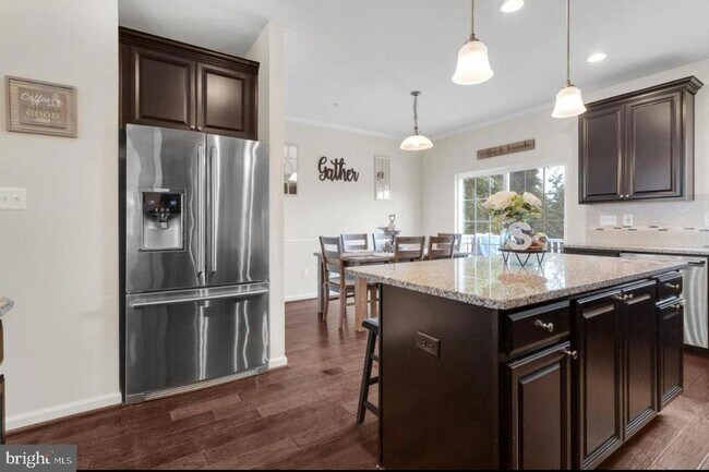 Building Photo - 7713 Gaston Pl