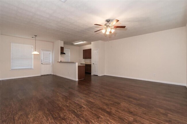 Building Photo - 12423 Roy Mix Bohn Lane