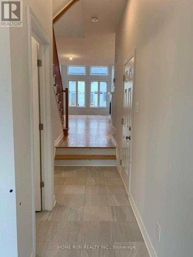 Building Photo - 1021 Eider St