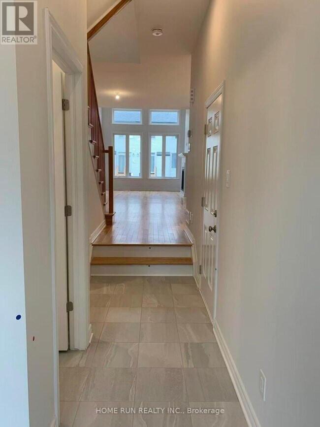 Photo du bâtiment - 1021 Eider St