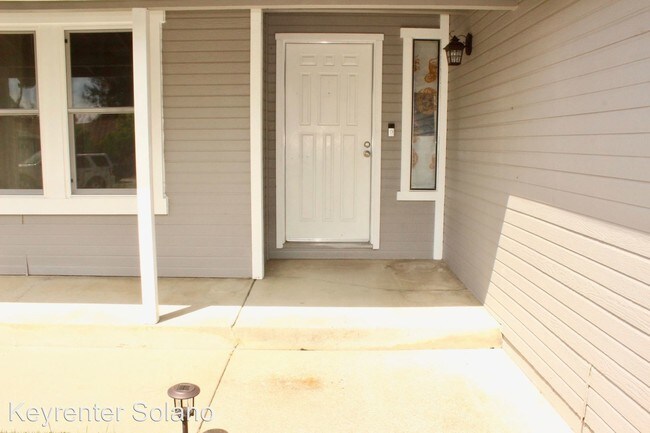 Building Photo - 3 br, 2 bath House - 313 Temple Drive