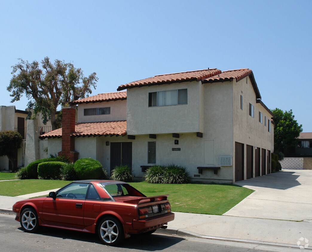 Primary Photo - 16461 Waterway Cir