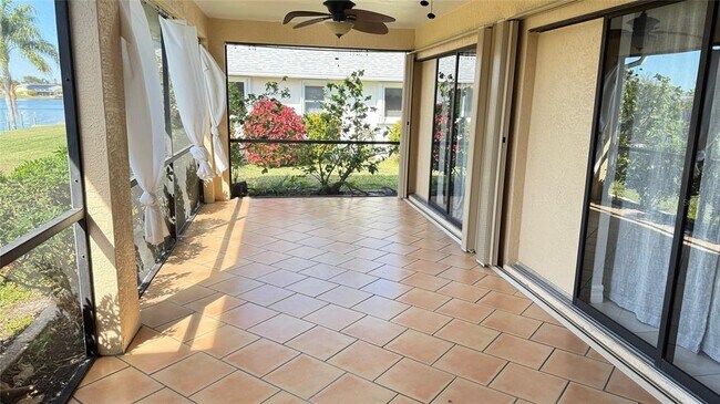 Foto del edificio - 2122 SE 6th Ave