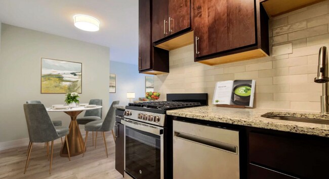 Foto del edificio - 456 W Barry Ave