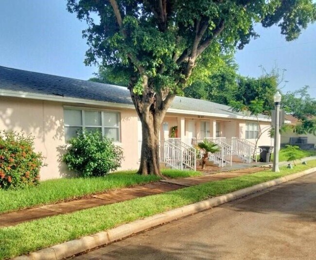 Foto del edificio - 701 5th St