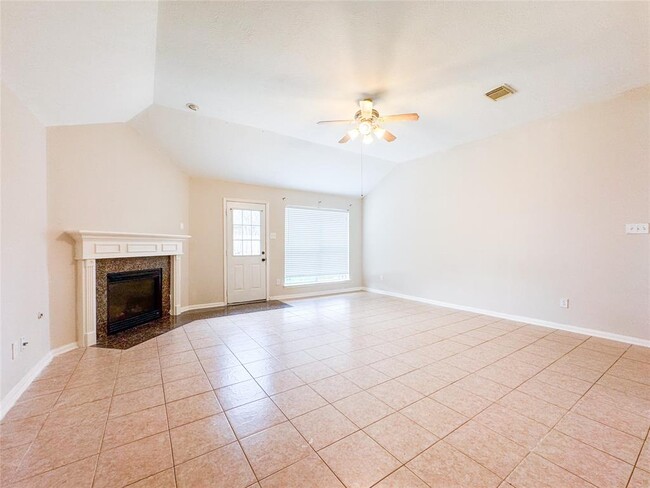 Foto del edificio - 2815 Town Gate Ct