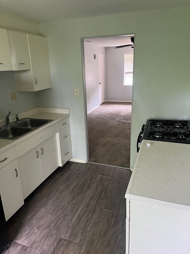 Building Photo - 148 Kramer Dr